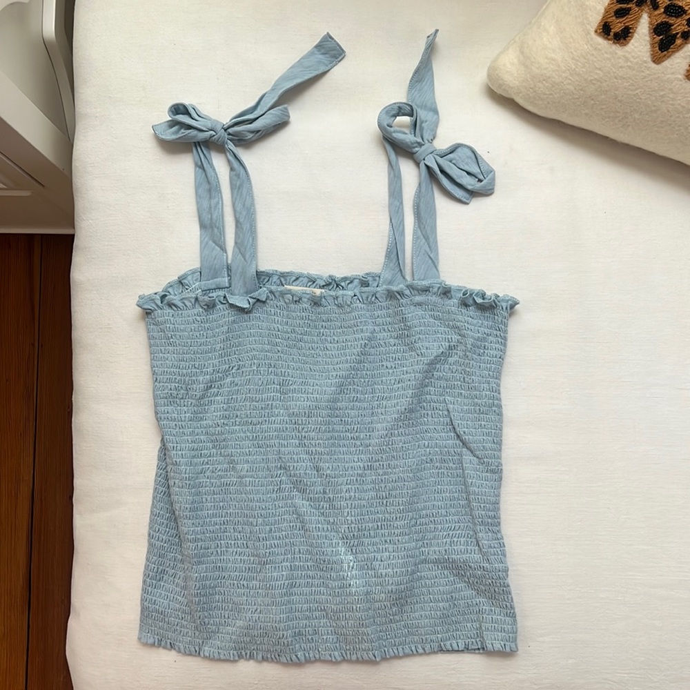 Light blue tie top size M NWOT